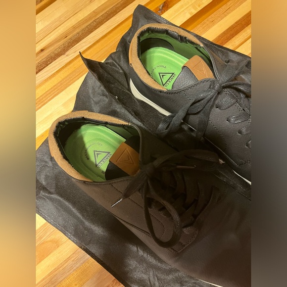 Vance Co men’s Aydon black vegan leather street sneakers, size 13W - Picture 2 of 9